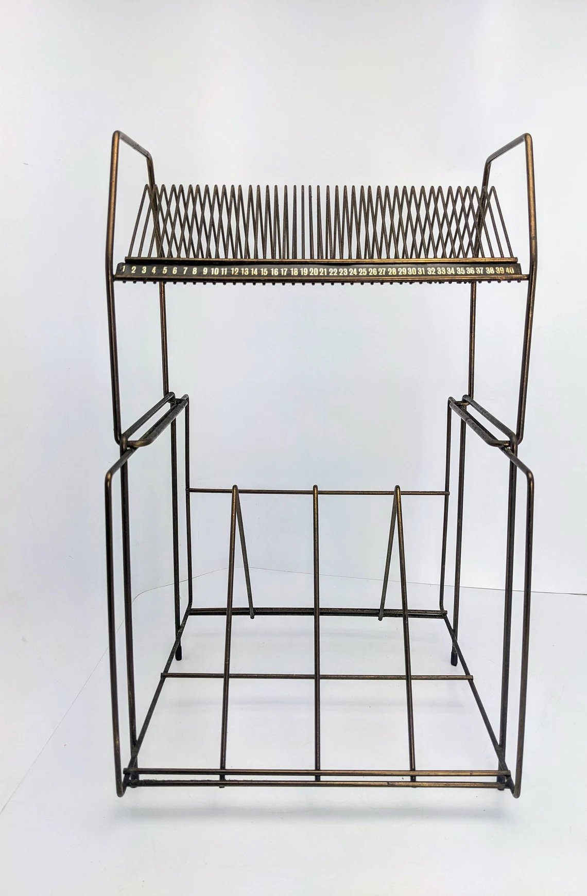 Mid century bronze Atomic record rack, storage for 7" vinyl singles and 12" LPs - Image 2