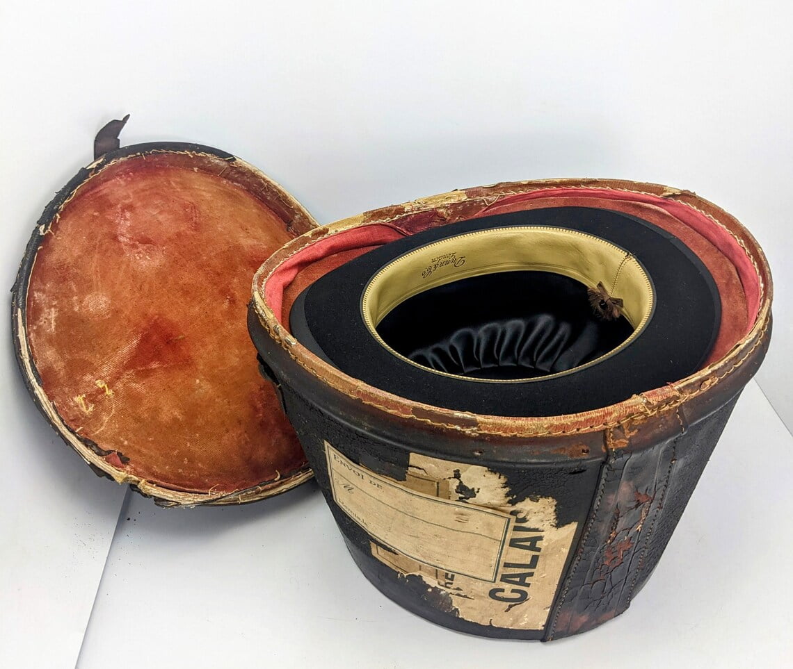 Fine Dunn & Co Ltd London vintage Bowler hat in leather case - Image 9