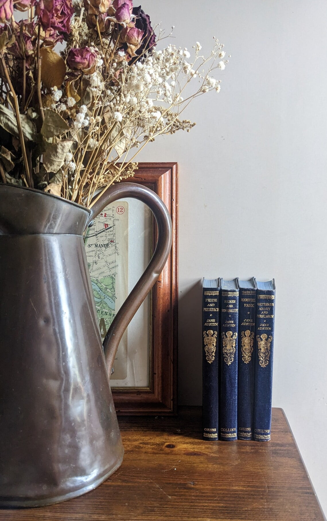 Set of four Jane Austen books including five novels - Mid century Collins - Image 8