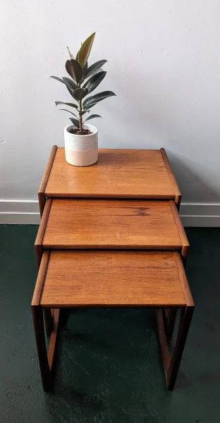 G Plan Quadrille midcentury nest of tables, 3 teak coffee or side tables - Image 9