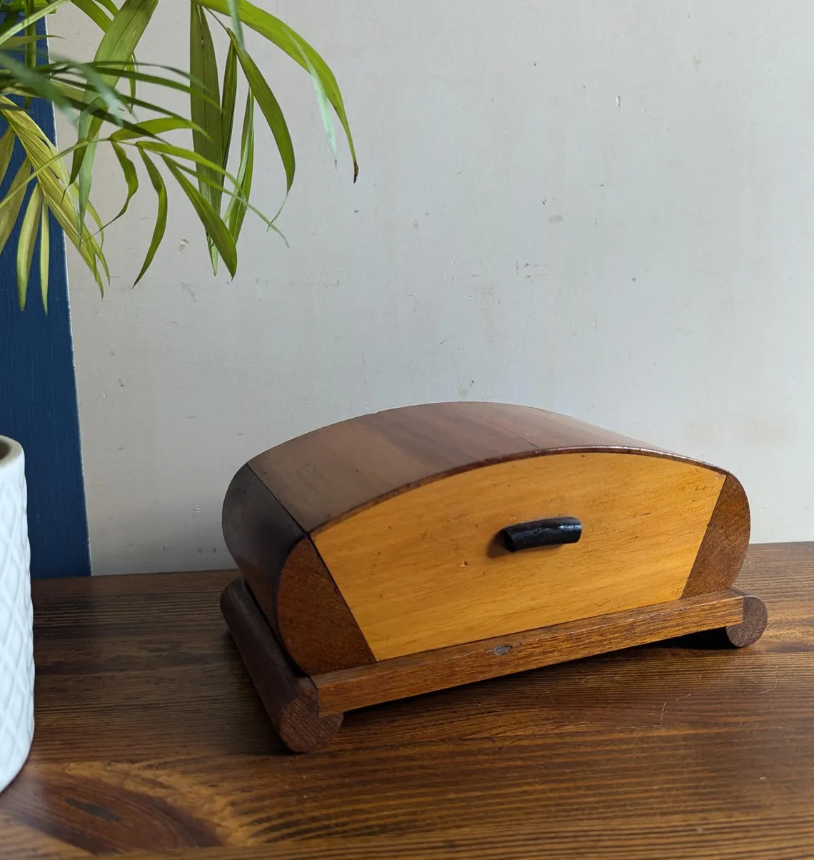 Art Deco walnut wood cigarette box - Image 10