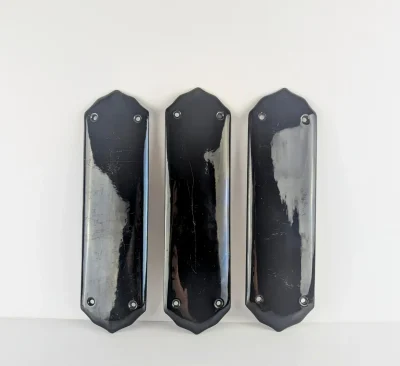 black ceramic push plates