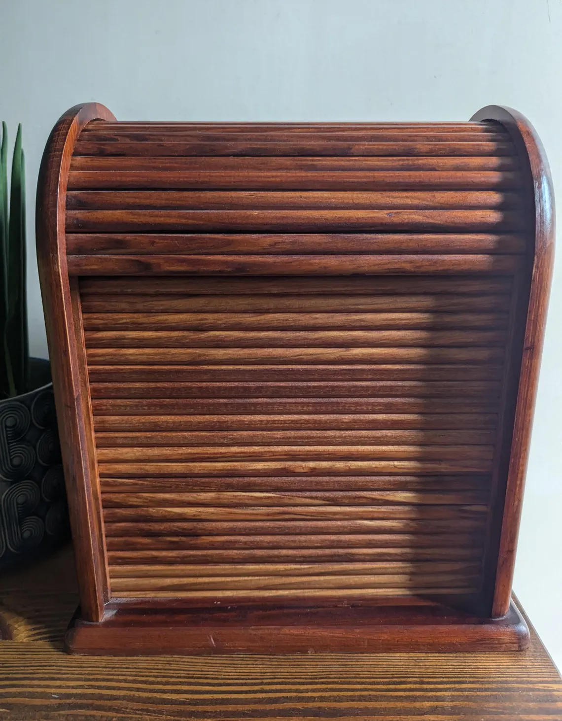 Vintage pine tambour fronted desktop cabinet - Image 8