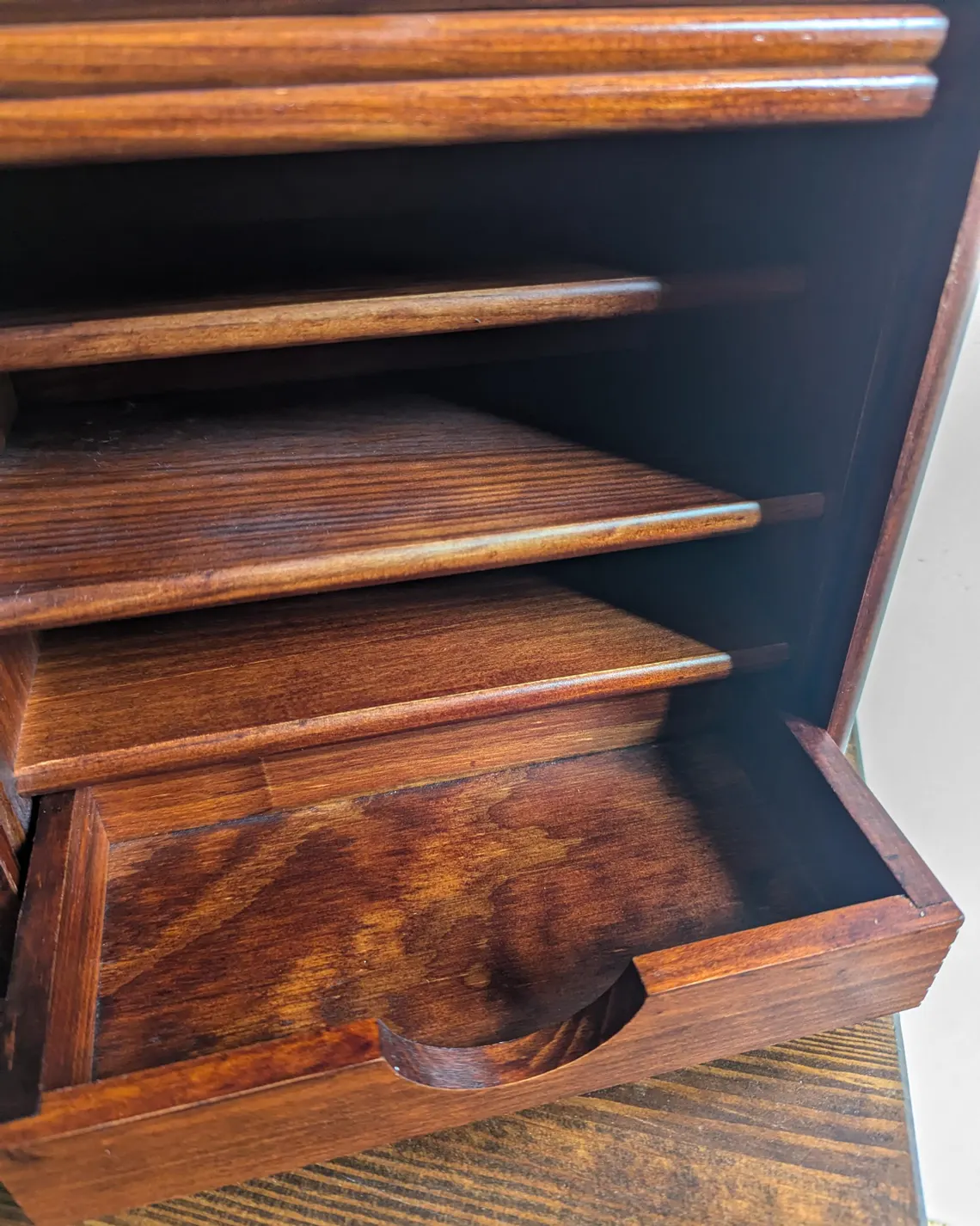 Vintage pine tambour fronted desktop cabinet - Image 9