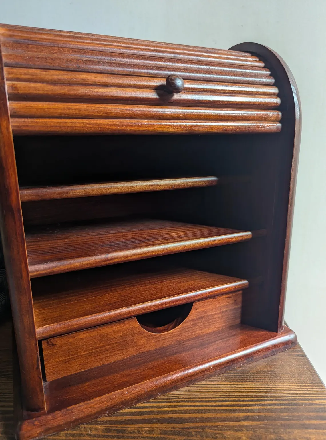 Vintage pine tambour fronted desktop cabinet - Image 4