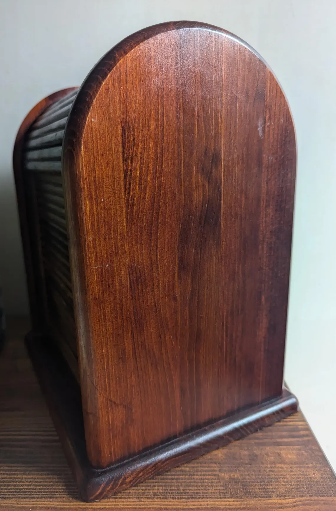 Vintage pine tambour fronted desktop cabinet - Image 7