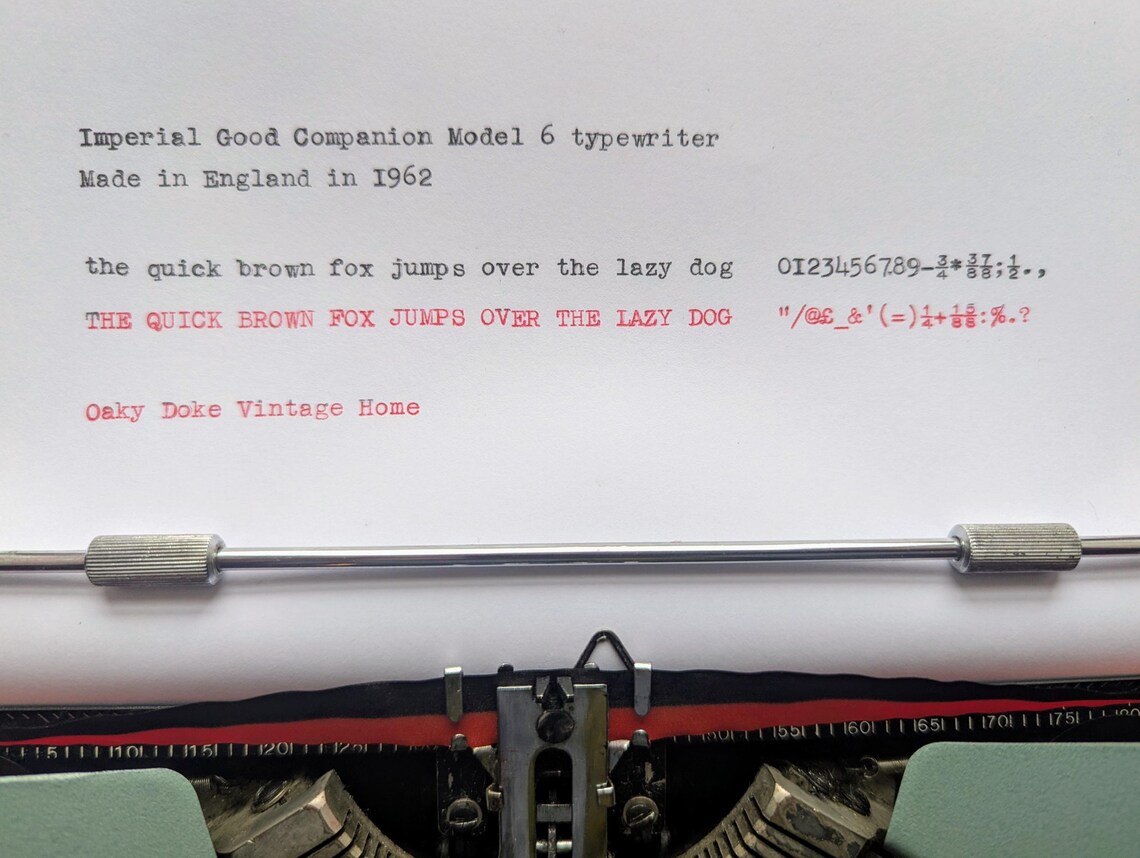 Imperial Good Companion model 6 typewriter, made in England in 1962 with original case - Image 4