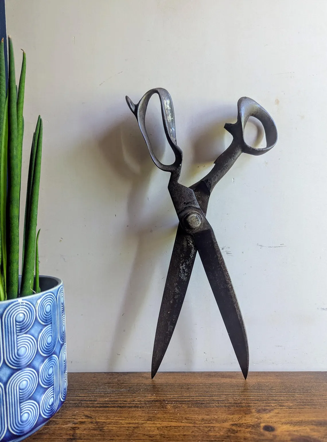 antique fabric shears