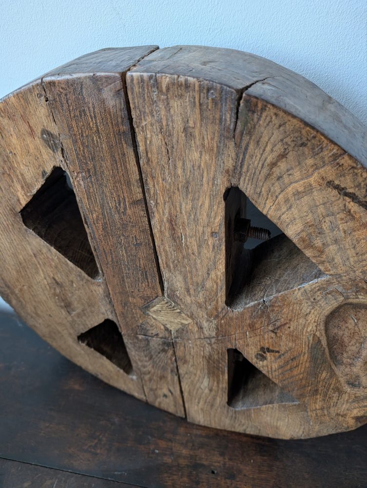 Early English elm cart wheel - Image 11