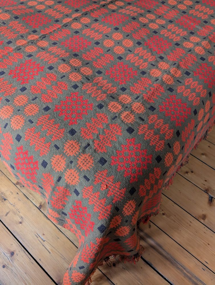 Vintage Pure Welsh Wool double-sided large blanket, traditional geometric woollen blanket in reds and oranges - Image 9