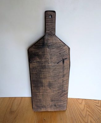 Rustic chopping board from Brittany
