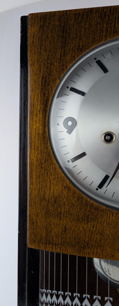1960s Shanghai pendulum wall clock - Image 4