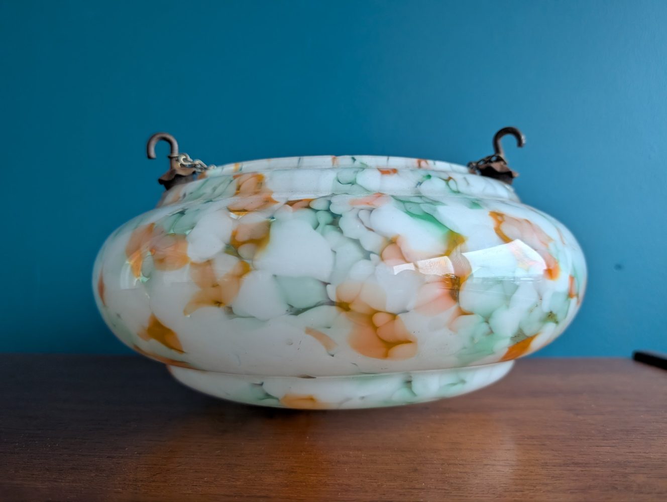 c.1950s Art Deco mottled orange and white glass 'fly catcher' pendant light shade - Image 9