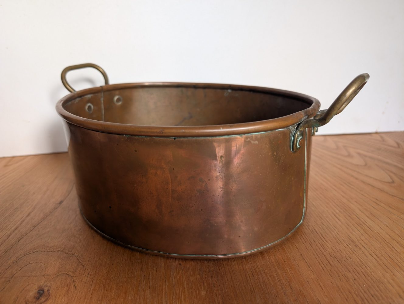 Victorian brass cooking pot planter - Image 6