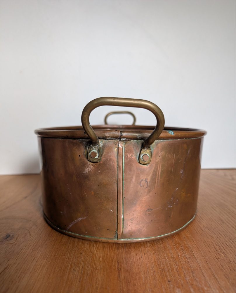 Victorian brass cooking pot planter - Image 8
