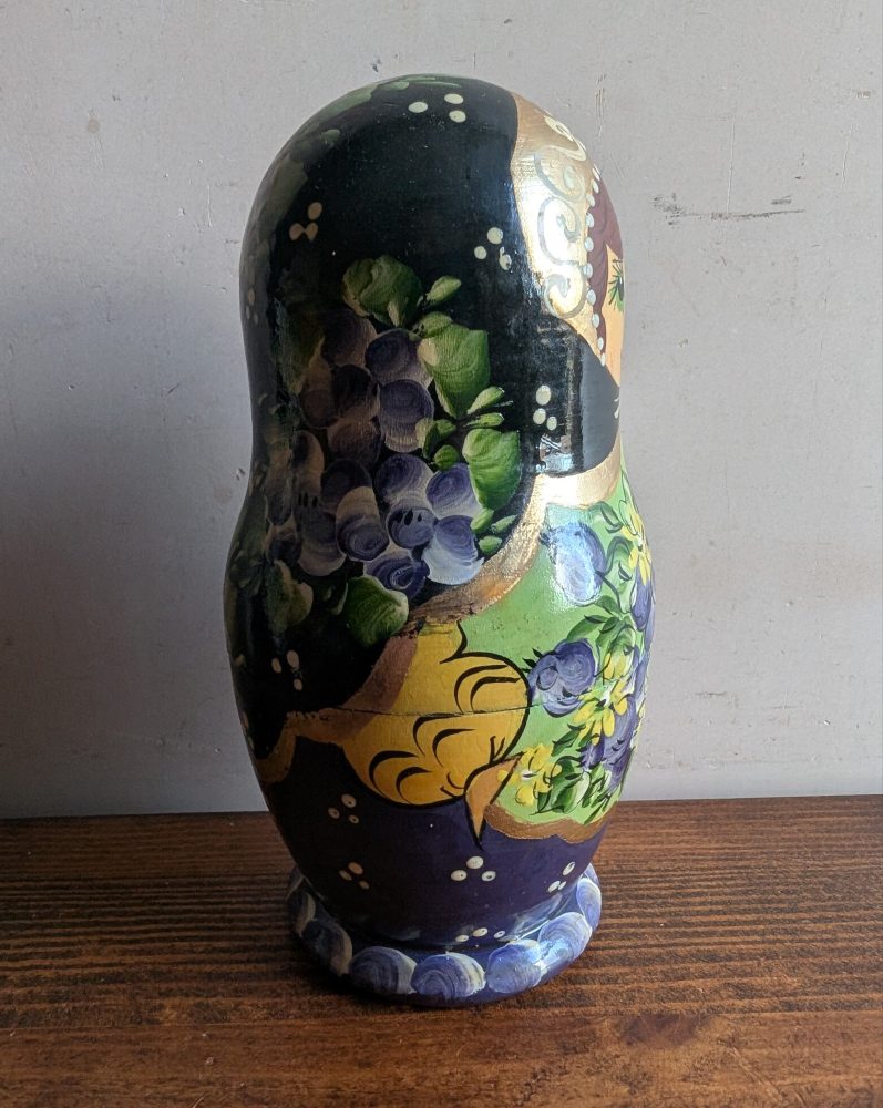 Set of vintage Russian dolls, 5 wooden nesting Matryoshka dolls in mint condition - Image 5