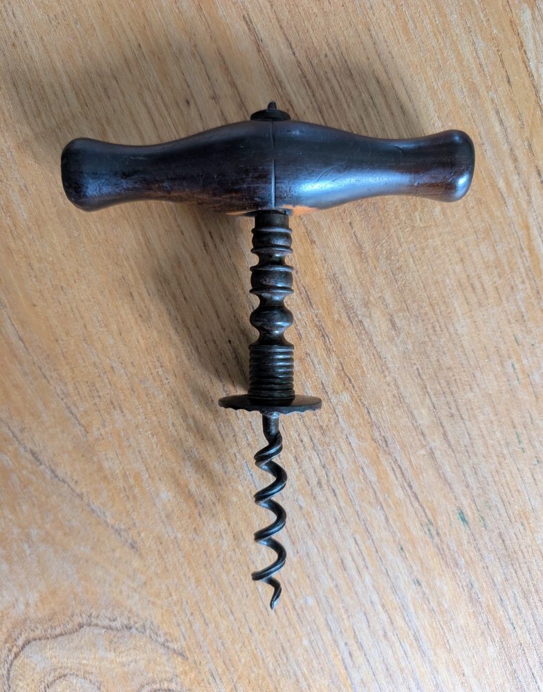 Fine Georgian period wooden handled corkscrew