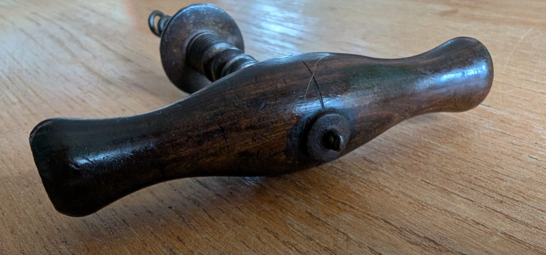 Fine Georgian period wooden handled corkscrew - Image 4