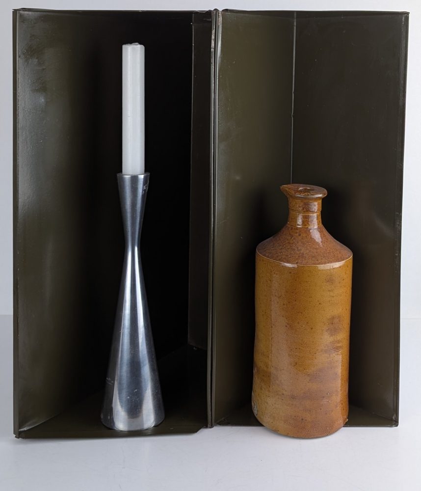 Midcentury green metal box file, vintage office desk tidy, stationery storage shelf, document filing box - Image 3