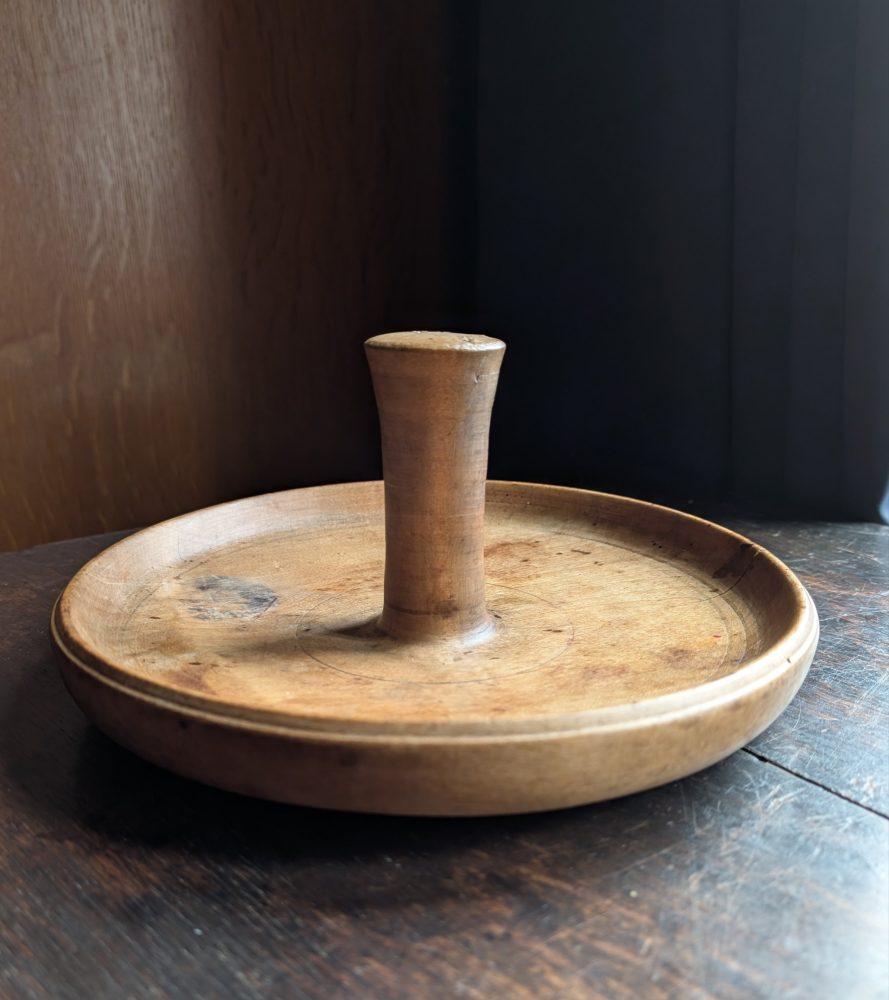 Antique 19th century sycamore wood butter worker - Image 2