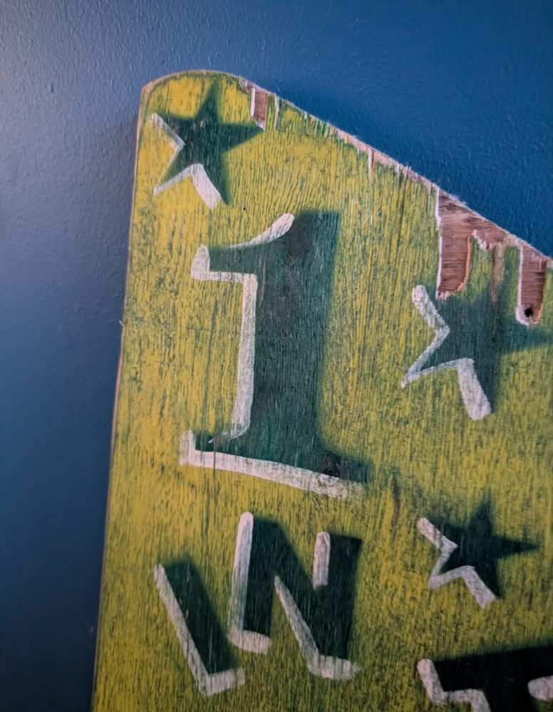 Vintage handpainted colourful fairground sign - Image 3