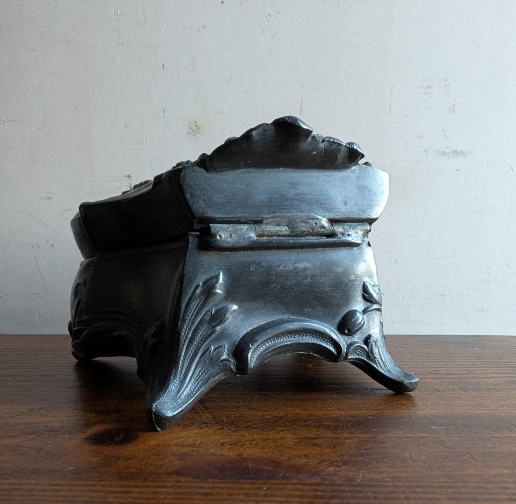Art Nouveau trinket box - Image 9