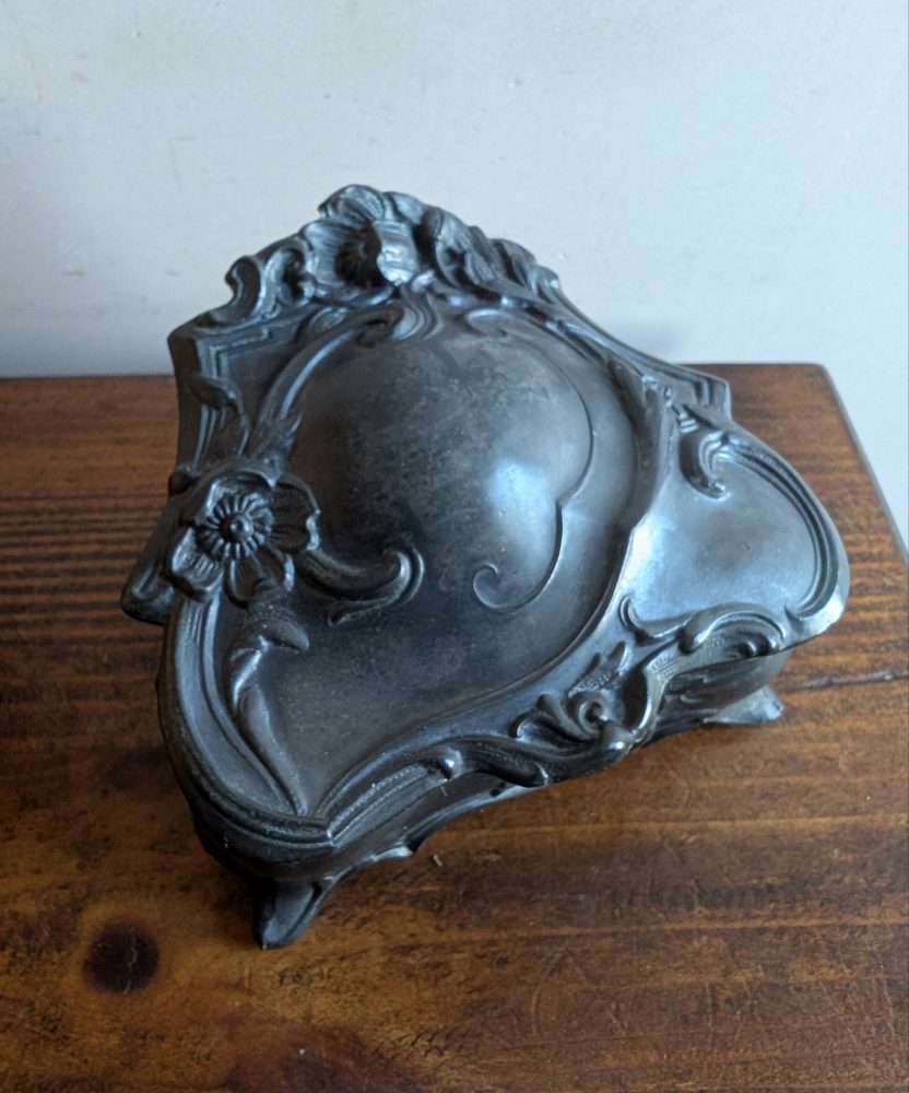 Art Nouveau trinket box - Image 7