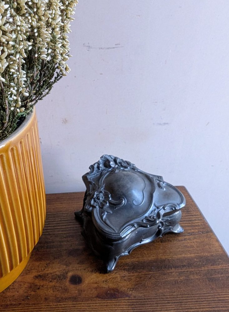 Art Nouveau trinket box - Image 6
