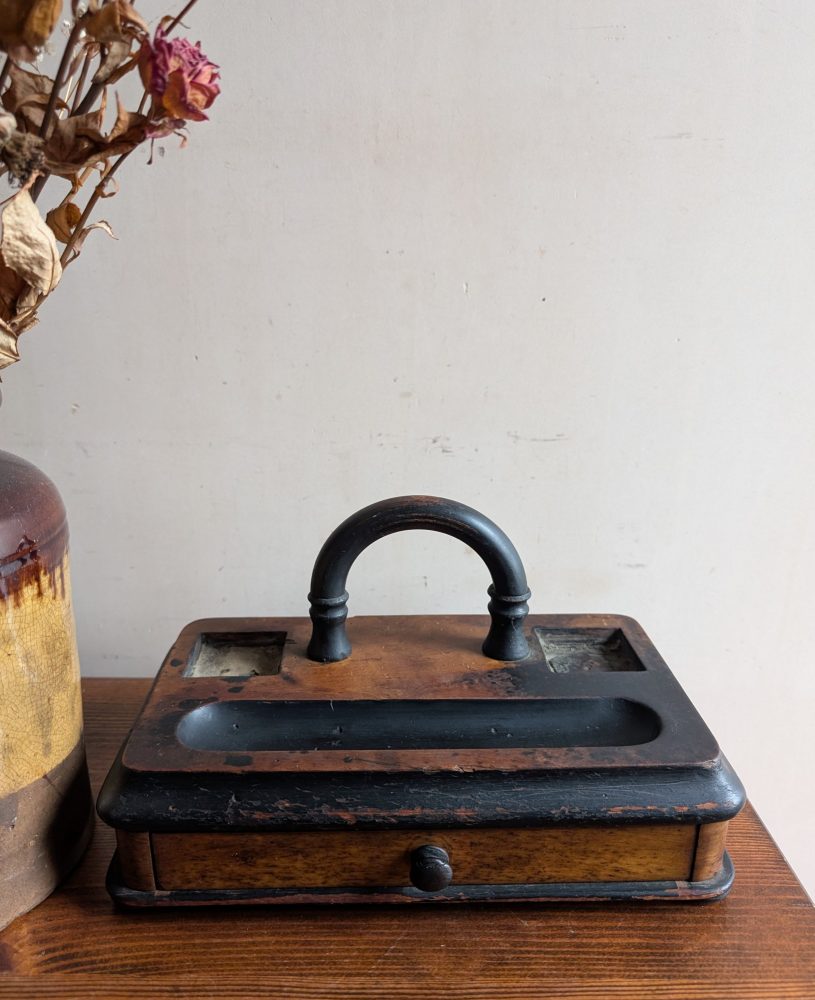 Late Victorian desk organiser - Image 8
