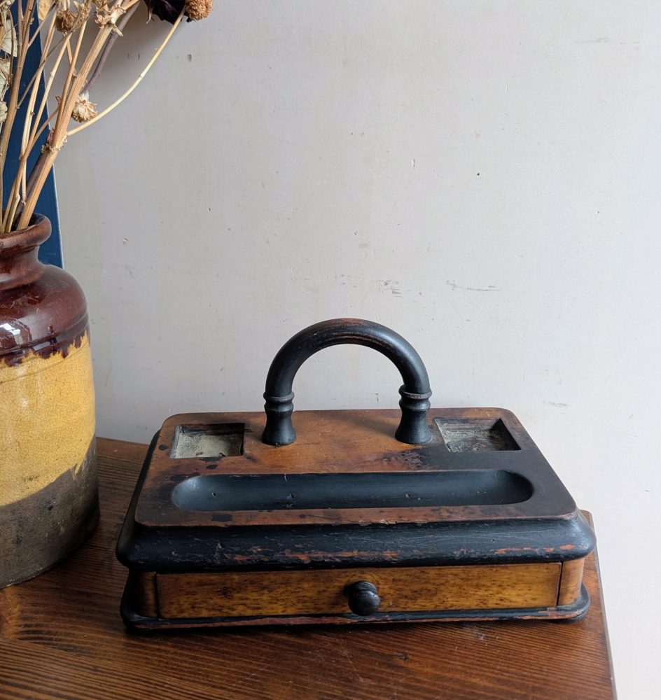 Late Victorian desk organiser - Image 2