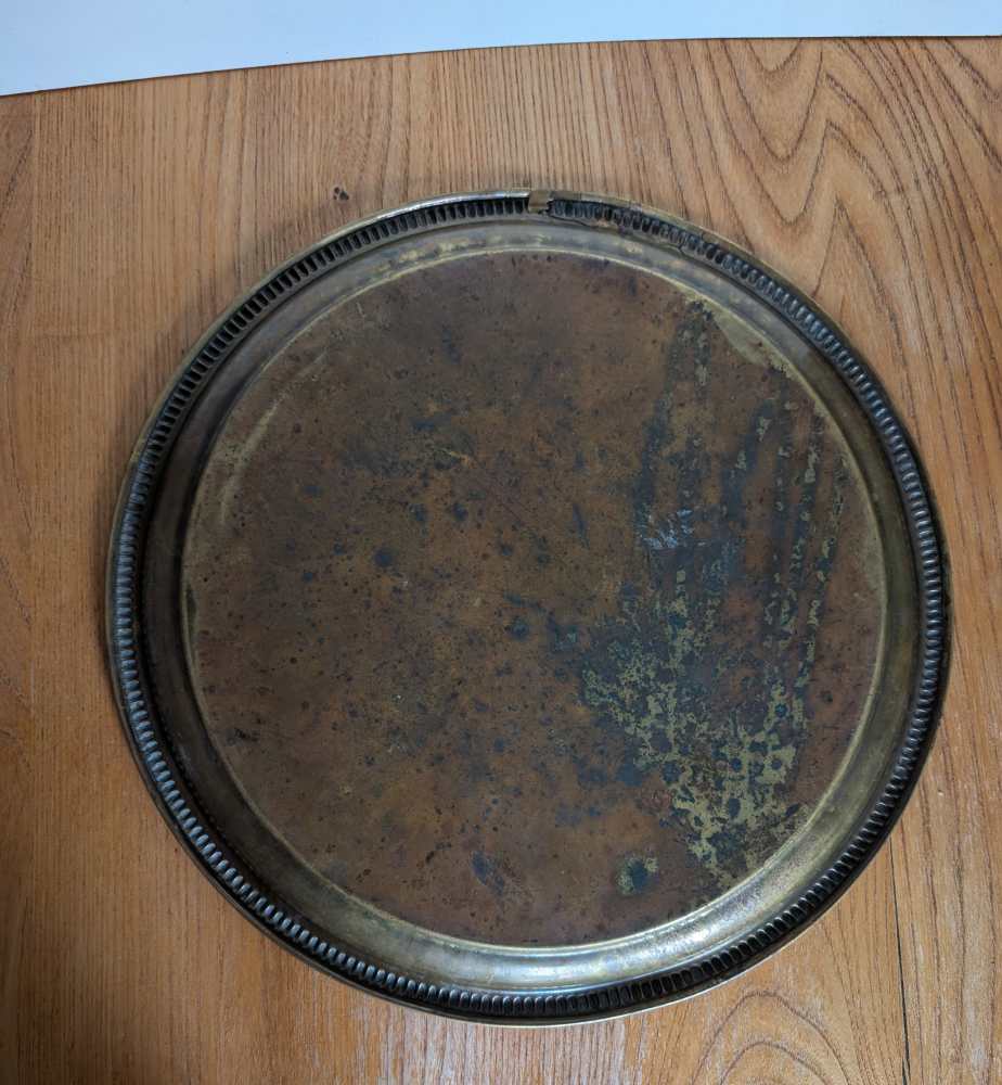 Round brass Edwardian tray - Image 10