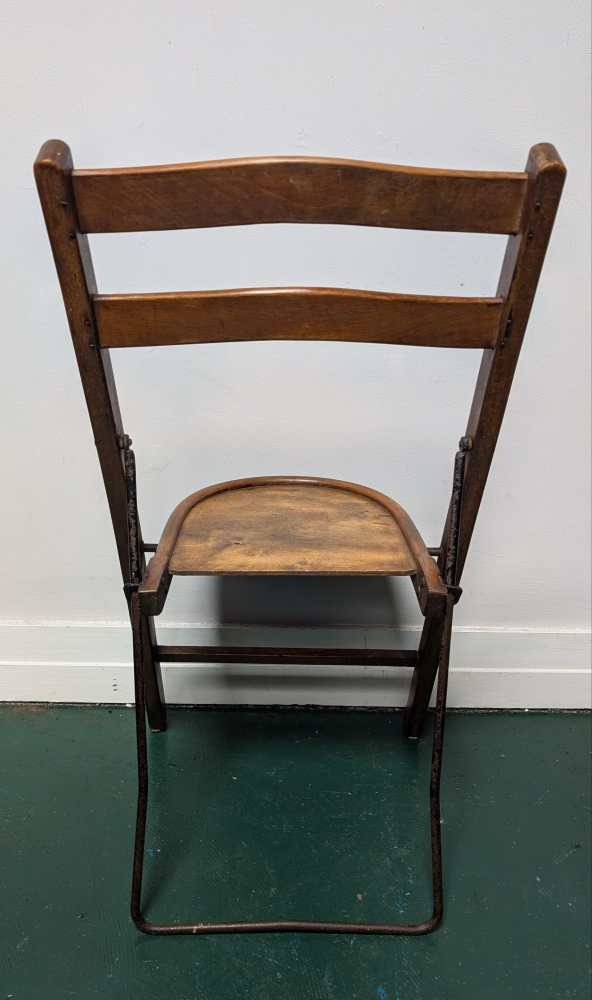 1920s English folding beech chair by Stakmore - Image 13