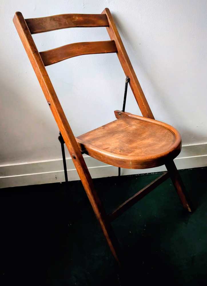 1920s English folding beech chair by Stakmore - Image 11