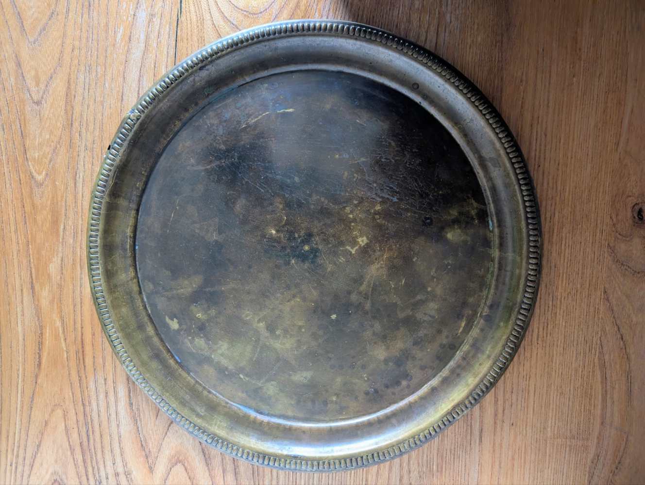 Round brass Edwardian tray - Image 12