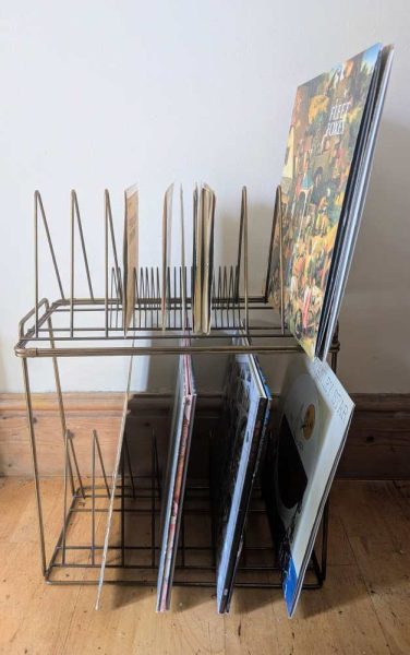 Recid Ralk Midcentury muted brass record rack, storage for 7″ vinyl singles and 12 ...