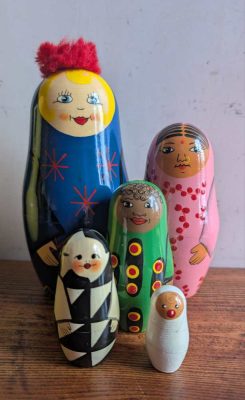 Mixed group of 5 Russian Matryoshka dolls