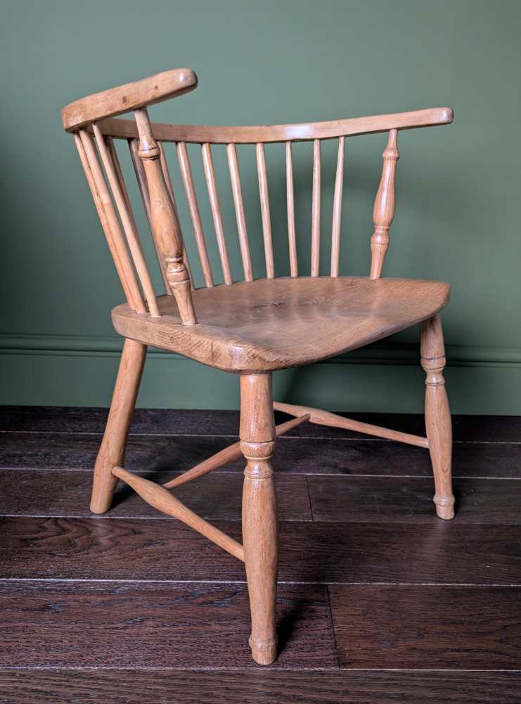 19th century bow back light Elm and Ash Windsor chair by George Wilson of Grantham - Image 22
