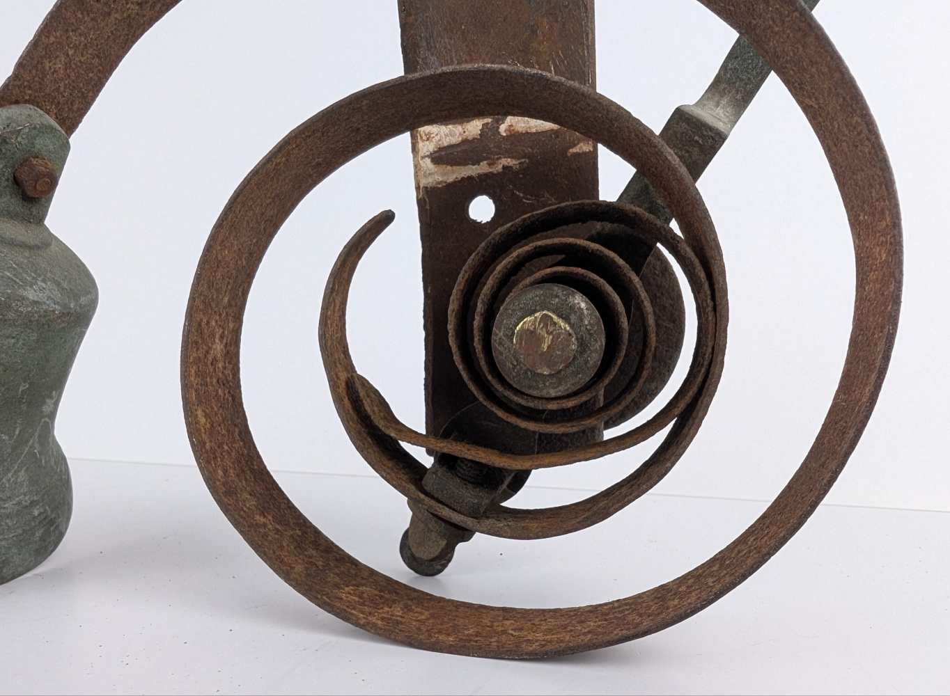 Antique spring door bell - Image 9