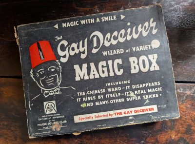 'The Gay Deceiver' 1950s Magic Set