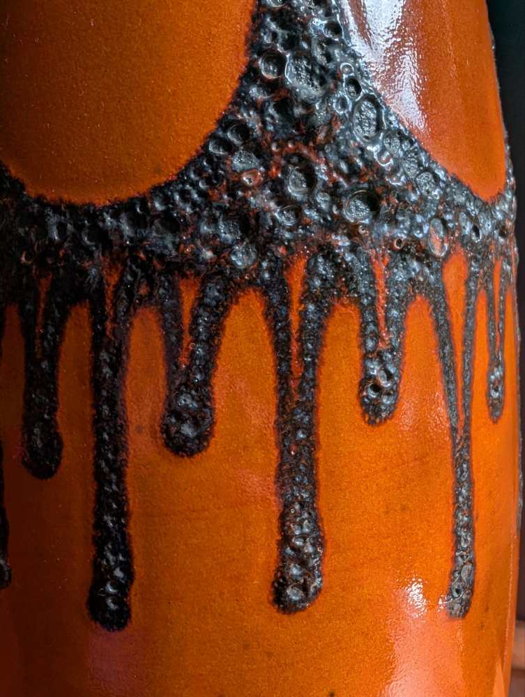 Very large Midcentury West German 1970s fat lava floor vase 284-47 - Image 3