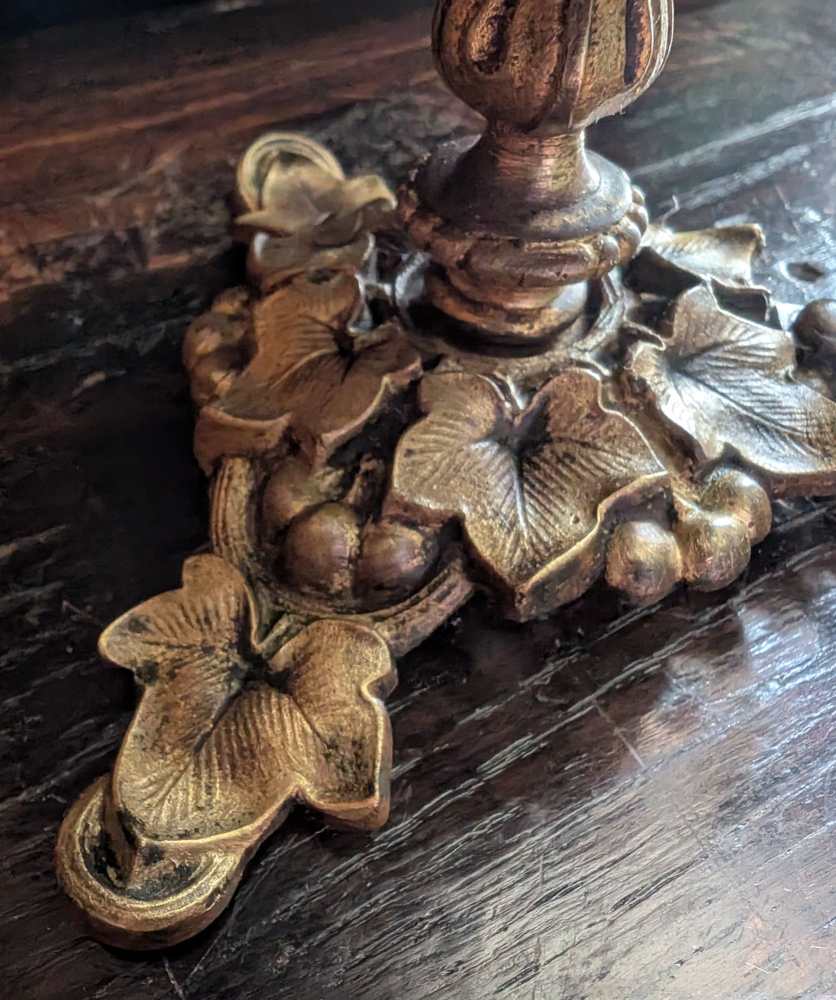 Mid-Victorian brass reception bell by William Tonks & Sons of Birmingham - Image 7