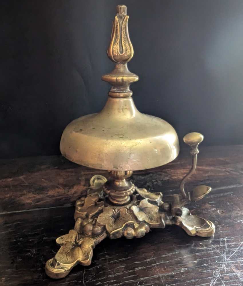 Mid-Victorian brass reception bell by William Tonks & Sons of Birmingham - Image 13