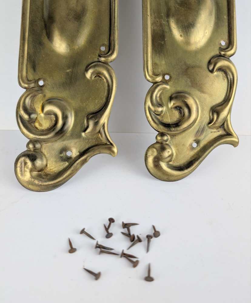 Pair of Art Nouveau brass door push plates - Image 9