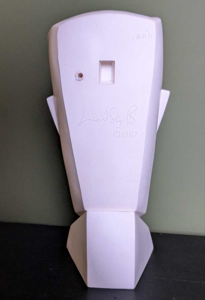 1987 sculptural bust by Lindsay Balkweill - Image 14