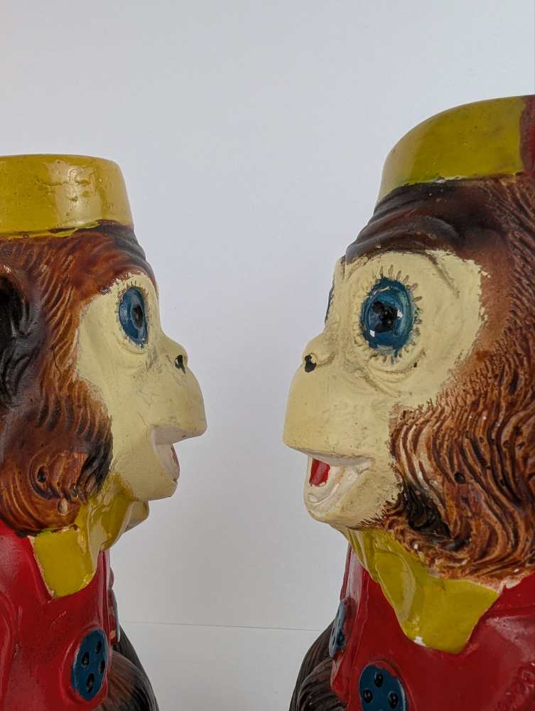 Pair of cheeky monkeys - Image 7