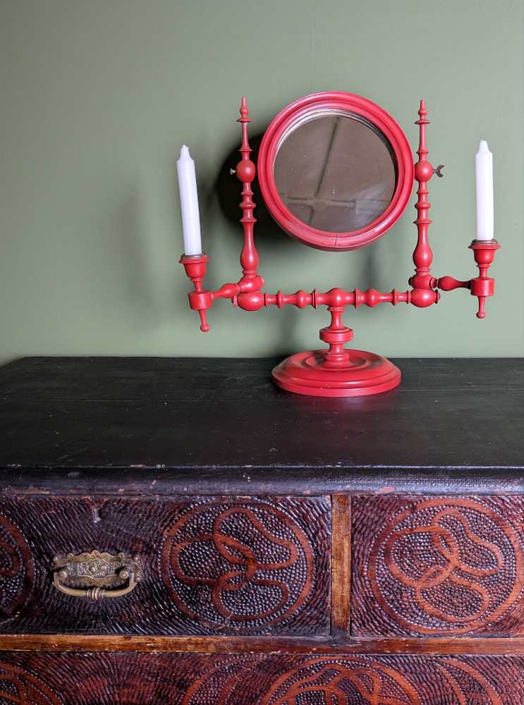 19th century red painted shaving mirror with candle sconces - Image 6