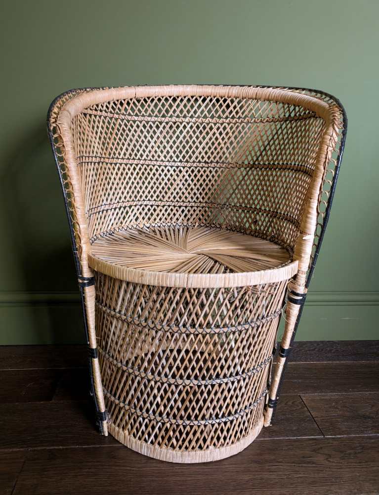 Midcentury rattan barrel chair - Image 5