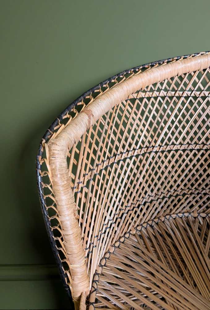 Midcentury rattan barrel chair - Image 10