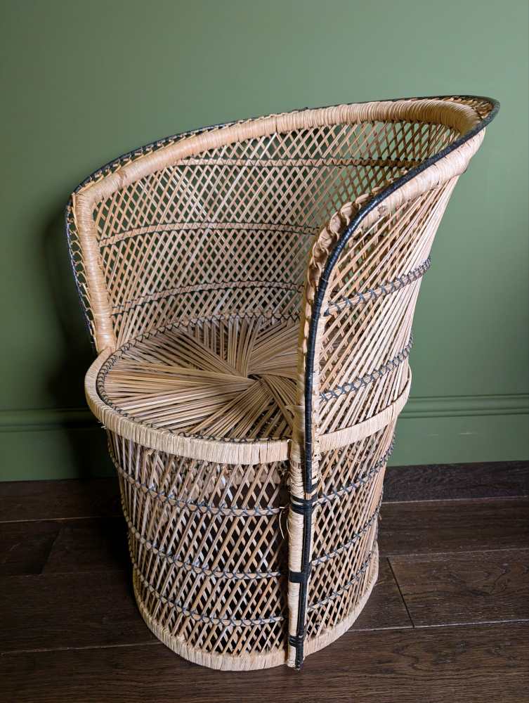 Midcentury rattan barrel chair - Image 2