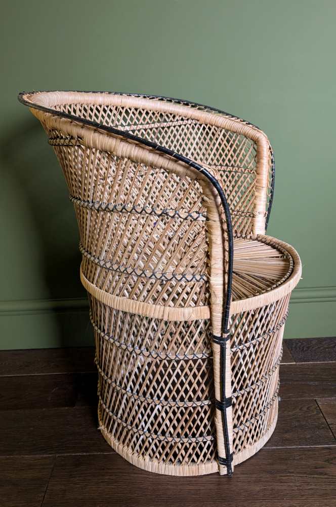 Midcentury rattan barrel chair - Image 11